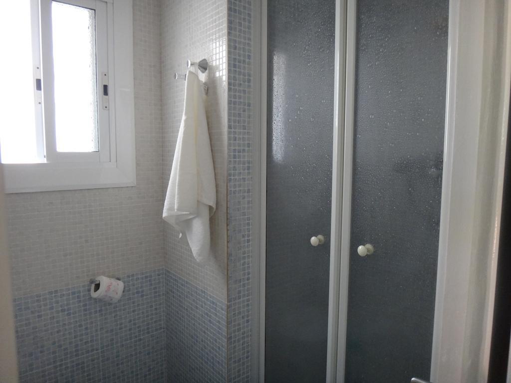 ア ホーム イン バルセロナ 部屋 写真